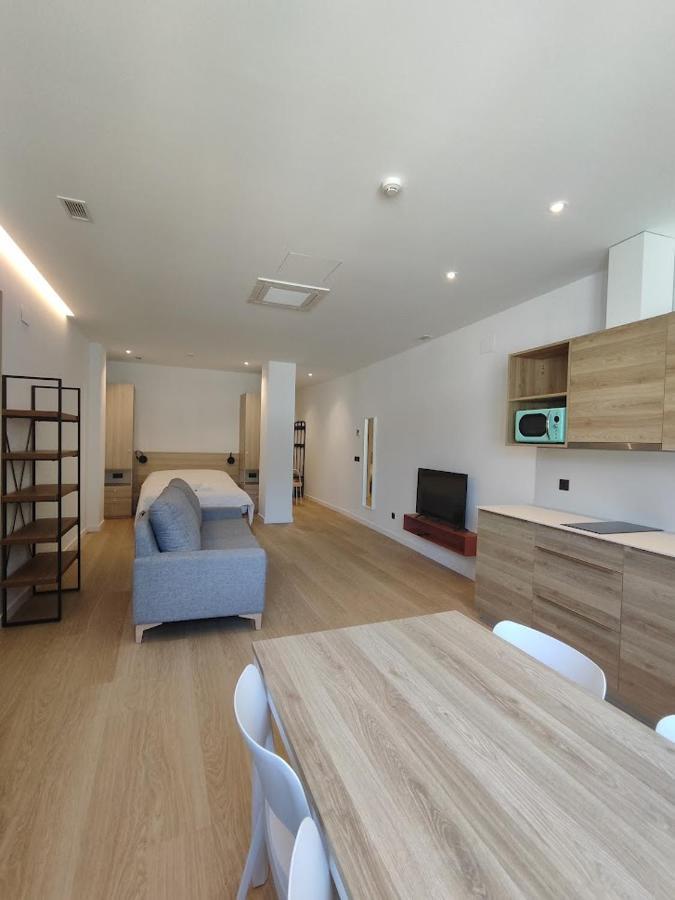 Apartamentos Pillotegi Parking Gratuito San Sebastian Exterior photo