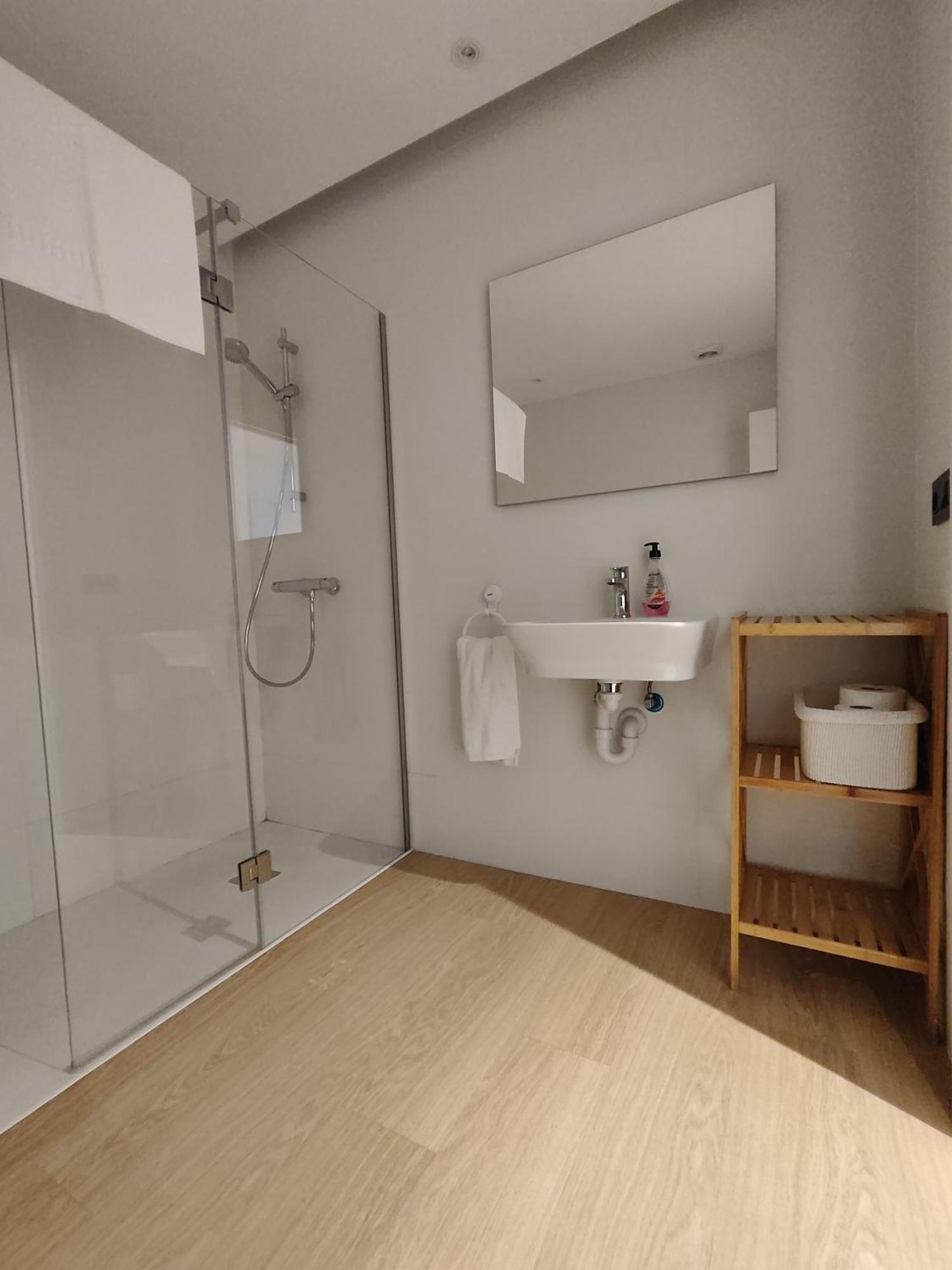 Apartamentos Pillotegi Parking Gratuito San Sebastian Room photo